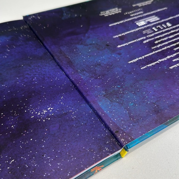 My Life at The Bottom The Story of a Lonesome Axolotl by Linda Bondestam - Picture 7 of 7